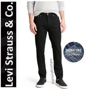 Levi’s Black Jeans Signature Levi Strauss S37 Slim Black Jeans Size 33 X 30